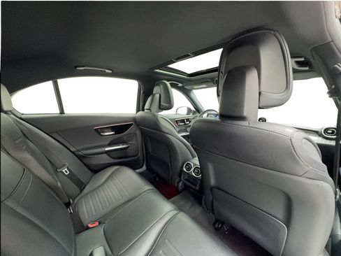 Used 2023 Mercedes-Benz C 300 Sedan image 26