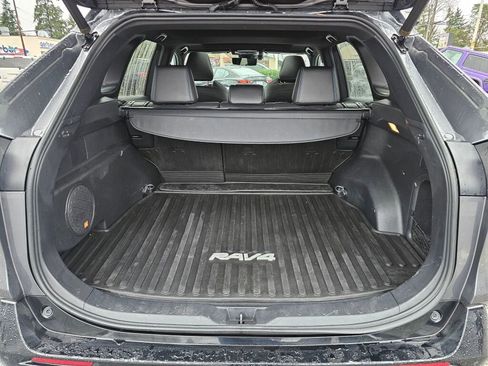 Used 2020 Toyota RAV4 XSE image 15