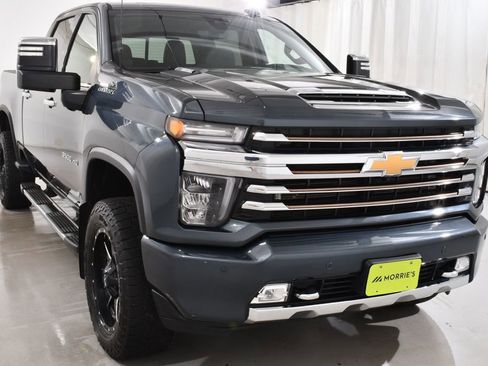 Used 2020 Chevrolet Silverado 3500 High Country AWD/4WD image 4