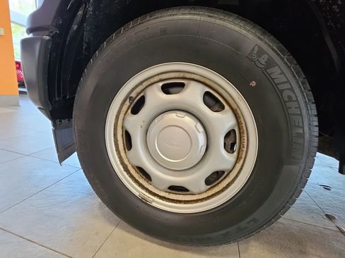 Used 2018 Ford F150 XL RWD image 14
