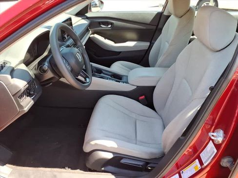 Used 2023 Honda Accord LX image 15