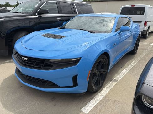 Used 2023 Chevrolet Camaro LT w/ Technology Package RWD image 1