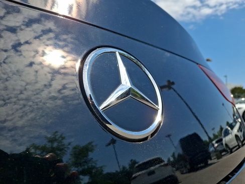 Used 2022 Mercedes-Benz CLA 250 image 30