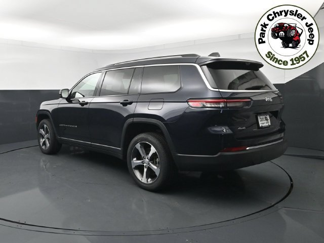 Used 2023 Jeep Grand Cherokee L Limited w/ Luxury Tech Group II AWD/4WD image 4