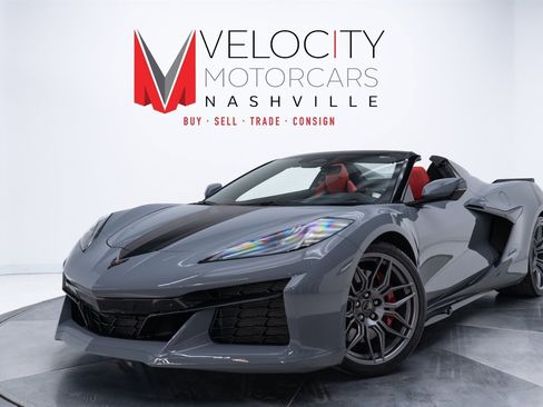 Used 2024 Chevrolet Corvette Z06 image 1