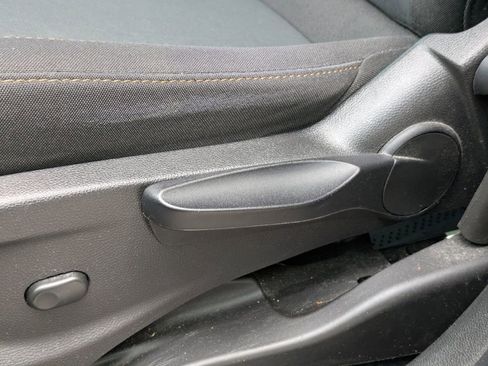 Used 2020 Chevrolet Trax LS image 17