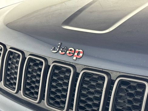 Used 2020 Jeep Grand Cherokee High Altitude AWD/4WD image 42
