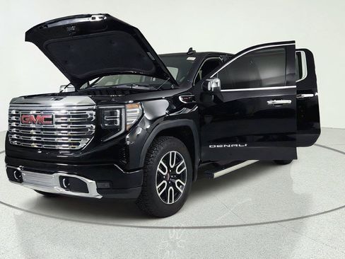 Used 2022 GMC Sierra 1500 Denali AWD/4WD image 10