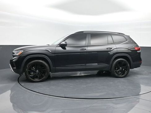 Used 2022 Volkswagen Atlas SE image 4