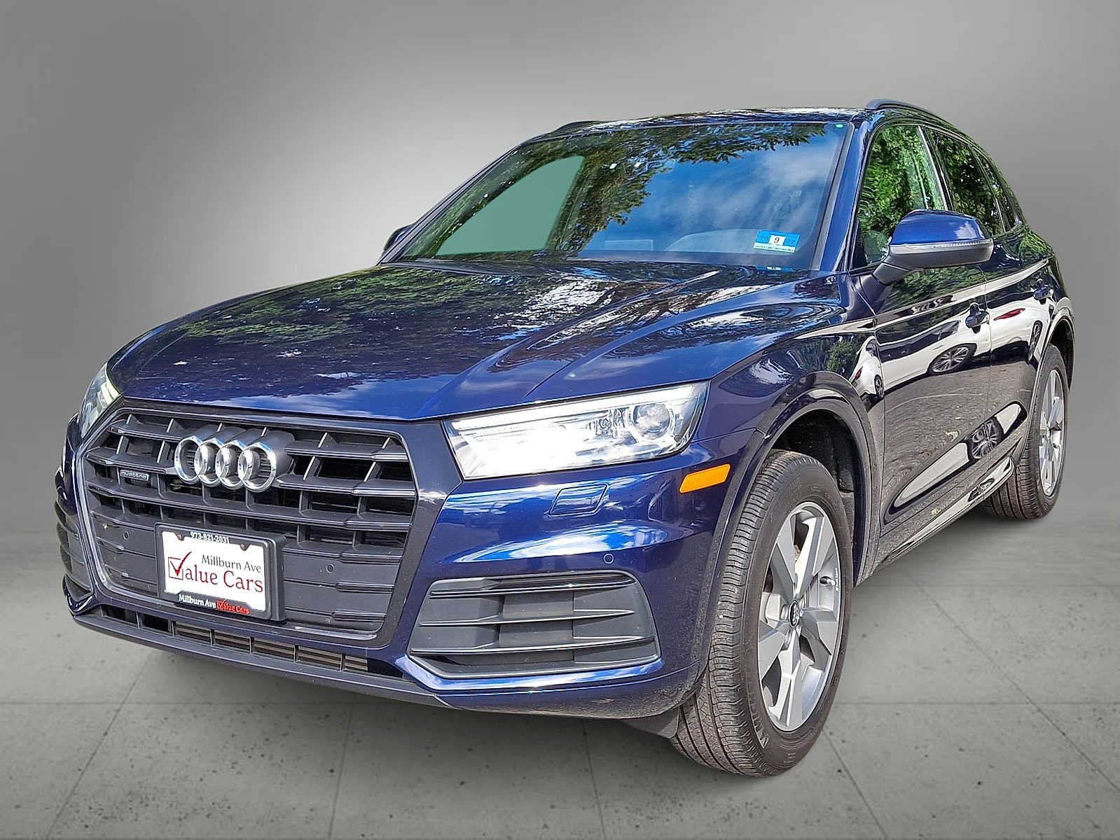 Used 2020 Audi Q5 2.0T Premium w/ Titanium Sport Package AWD/4WD image 1