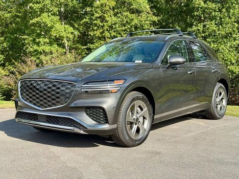 New 2026 Genesis GV70 2.5T Advanced image 9