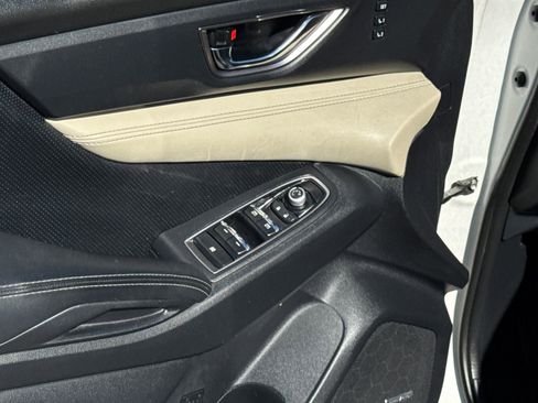 Used 2019 Subaru Ascent Limited image 18