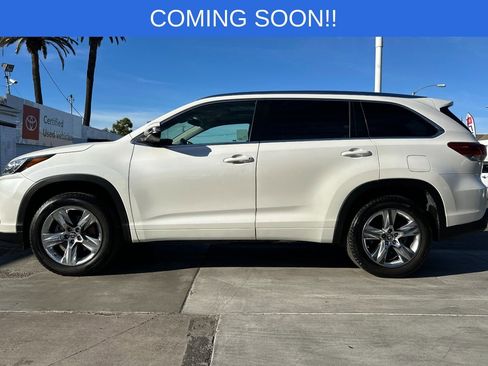 Used 2019 Toyota Highlander Limited image 7