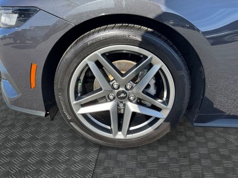 Used 2024 Ford Mustang Coupe image 14