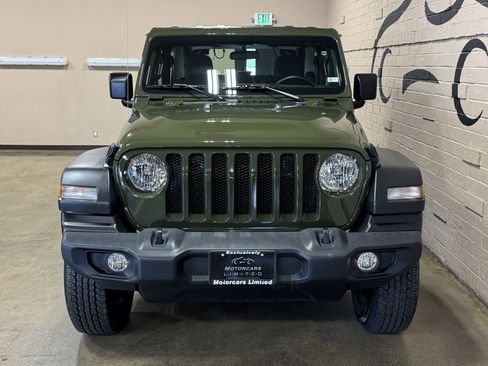 Used 2021 Jeep Wrangler Sport image 9