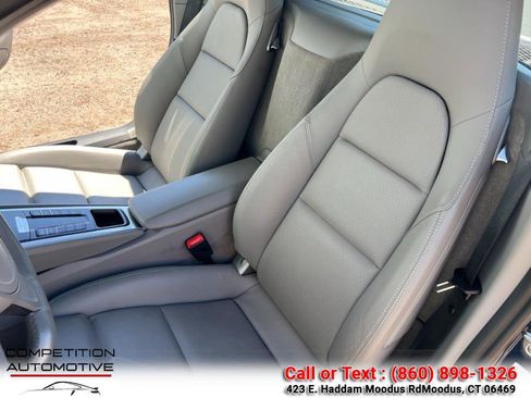 Used 2014 Porsche Cayman RWD image 26