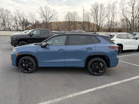 New 2026 Volkswagen Tiguan SE R-Line image 8