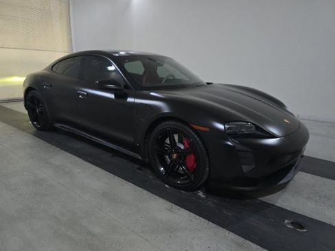 Used 2020 Porsche Taycan 4S image 7