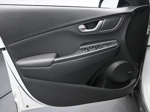 Used 2019 Hyundai Kona Ultimate FWD image 24