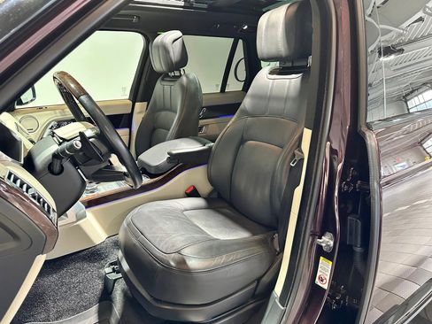 Used 2020 Land Rover Range Rover HSE image 16