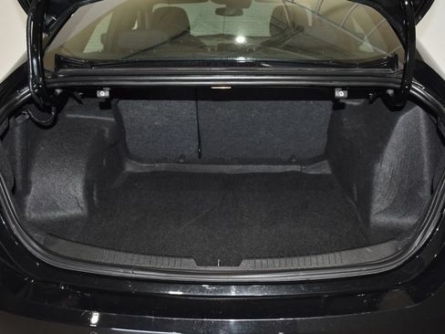 Used 2024 Chevrolet Malibu LT FWD image 30