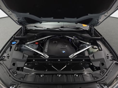 New 2026 BMW X5 xDrive40i w/ M Sport Package AWD/4WD image 30