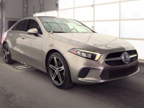 Used 2019 Mercedes-Benz A 220 image 2