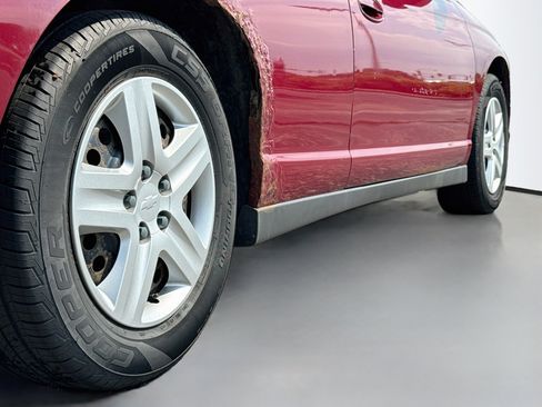 Used 2006 Chevrolet Monte Carlo LS FWD image 9