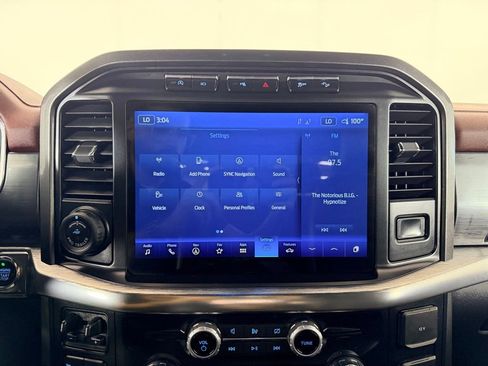 Used 2023 Ford F150 Lariat w/ Equipment Group 502A High AWD/4WD image 22