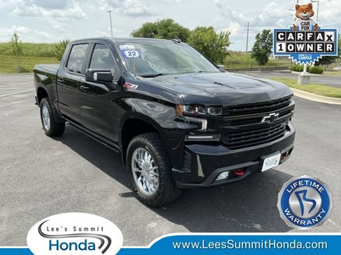 Used 2022 Chevrolet Silverado 1500 LT Trail Boss w/ LT Trail Boss Premium Package AWD/4WD image 1