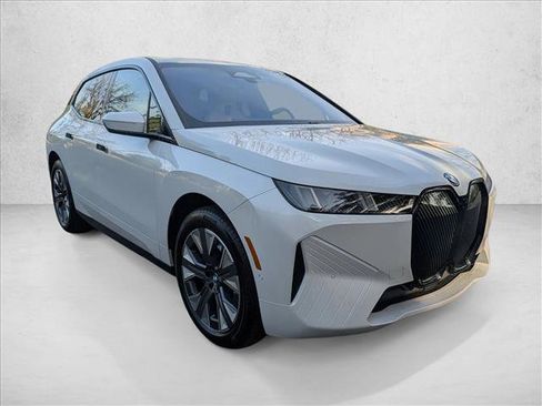 New 2026 BMW iX xDrive45 w/ Premium Package image 3