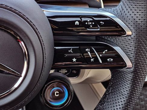 New 2026 Mercedes-Benz GLE 63 AMG S image 26