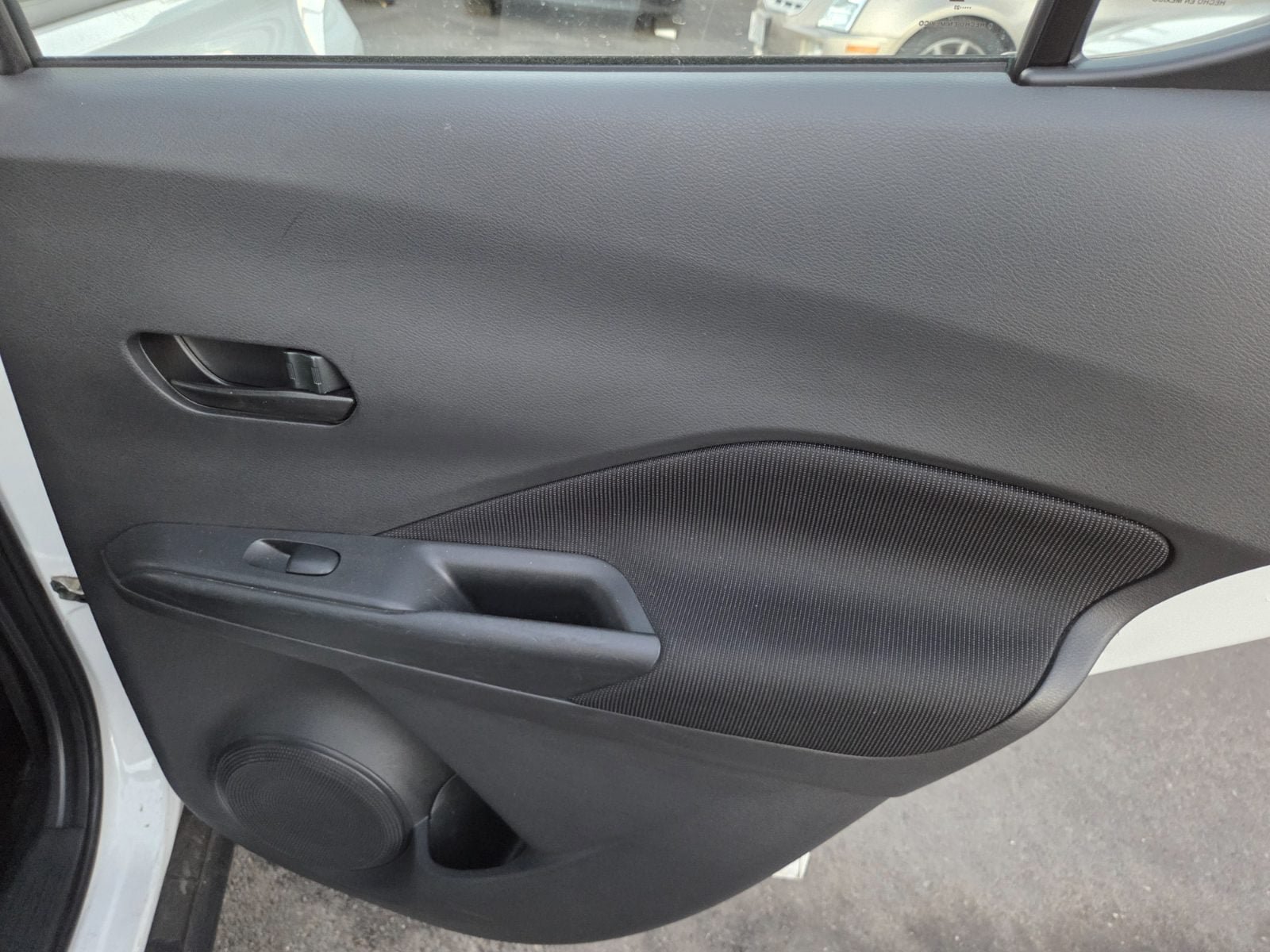 Used 2023 Nissan Kicks S FWD image 12