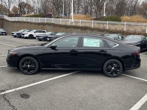 New 2025 Honda Accord LX image 4