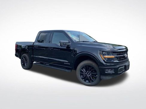 New 2025 Ford F150 XLT w/ Equipment Group 302A MID image 40