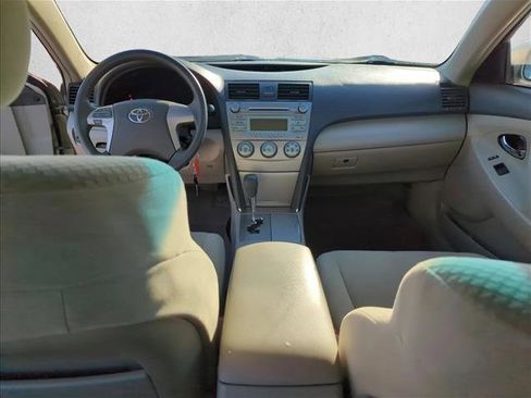 Used 2009 Toyota Camry LE image 21