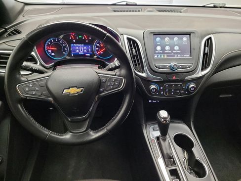 Used 2019 Chevrolet Equinox LT image 22