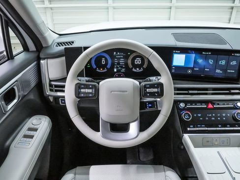 Certified 2026 Hyundai Santa Fe SEL FWD image 20
