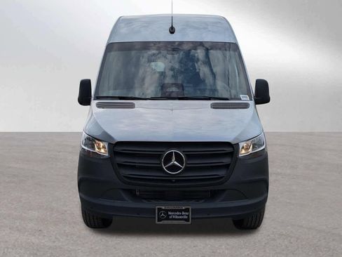 New 2025 Mercedes-Benz Sprinter 2500 image 8