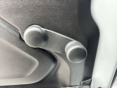 Used 2024 Jeep Wrangler Sport image 17