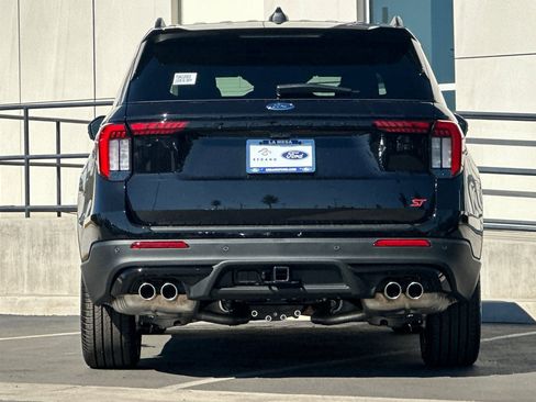 New 2026 Ford Explorer ST w/ Sun And Sound Package image 4