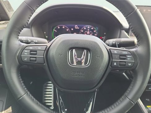 Certified 2025 Honda Accord Sport image 26