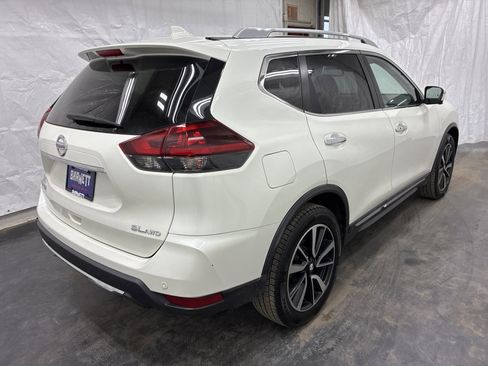Used 2019 Nissan Rogue SL w/ Premium Package AWD/4WD image 3