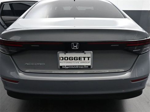 New 2025 Honda Accord SE image 23