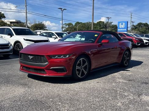 Used 2024 Ford Mustang Premium RWD image 8