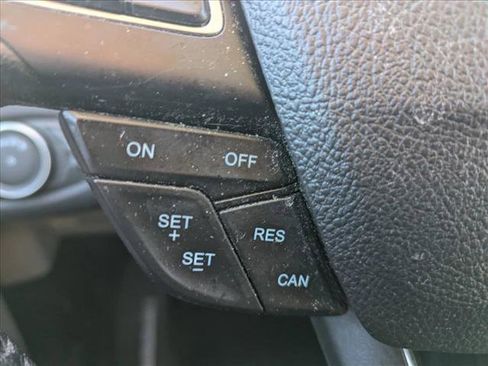 Used 2019 Ford Escape Titanium w/ U9j03 - Titanium Tow Package image 16