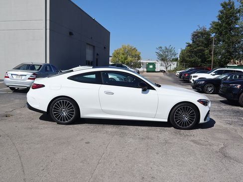 New 2026 Mercedes-Benz CLE 300 4MATIC Coupe image 2