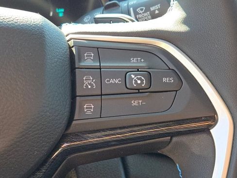 Used 2022 Jeep Grand Cherokee Trailhawk AWD/4WD image 29