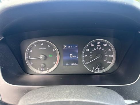Used 2015 Hyundai Sonata SE FWD image 16