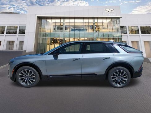 New 2026 Cadillac Lyriq Sport AWD/4WD image 5